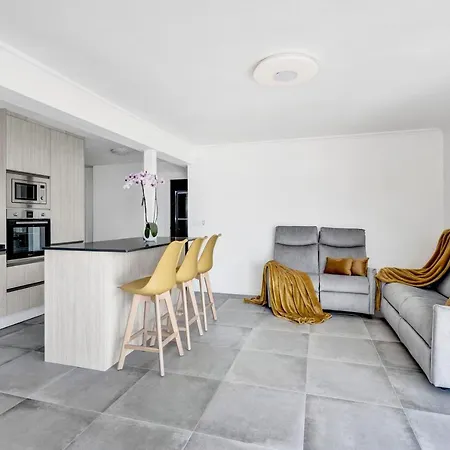 Centre Sea View Modern Floor Apartment Calpe